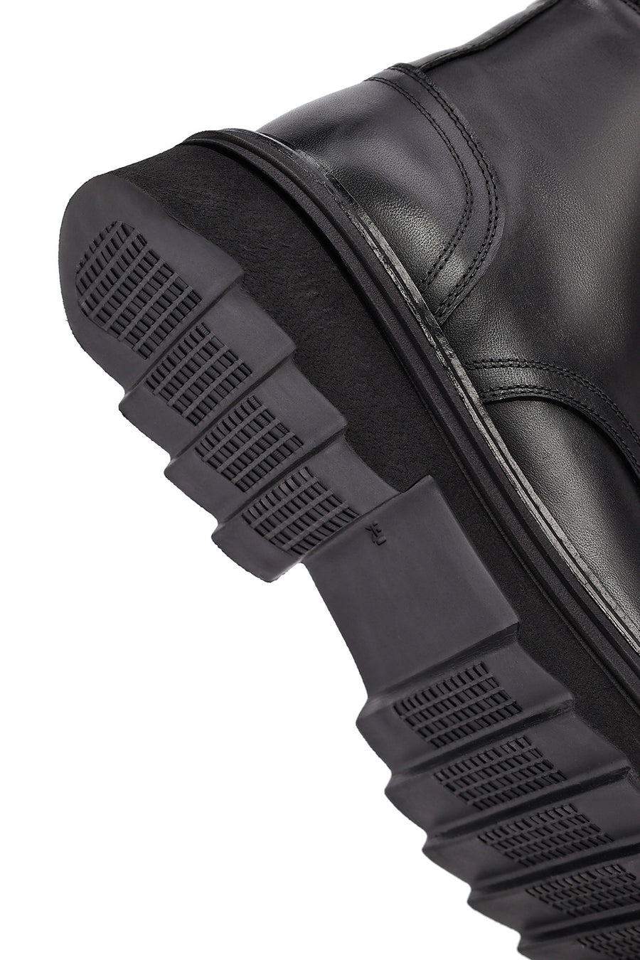 Men's Black Zippered Thick-Soled Leather Boot