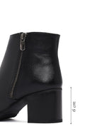 Woman Black Zippered Thick Heel Boots | Derimod