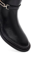 Kadın Siyah Fermuarlı Tokalı Bot | Derimod