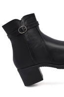 Woman Black Zippered Thick Heel Boots | Derimod
