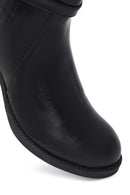 Woman Black Zippered Thick Heel Boots | Derimod