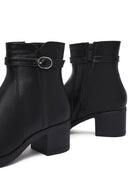 Woman Black Zippered Thick Heel Boots | Derimod