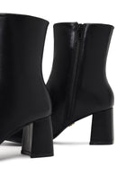 Women's Black Zippered Thick Heeled Boots | Derimod