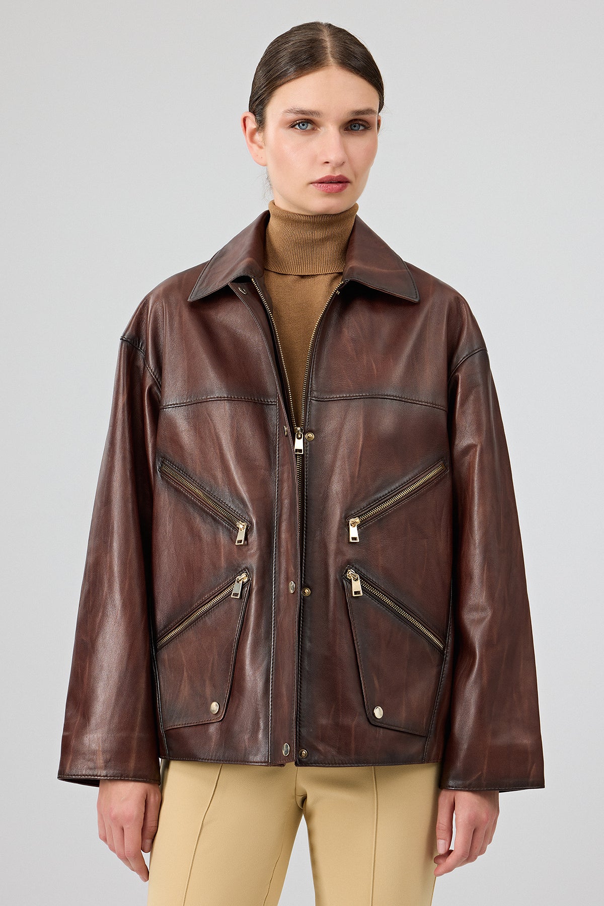 Claris Kadın Kahverengi Gömlek Yaka Oversize Deri Mont