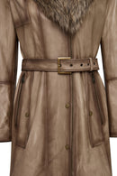 Kelly Kadın Bej Yaka Kürklü Deri Kaban | Derimod