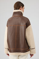 Helsinki Women's Brown Short Teddy Coat | Derimod