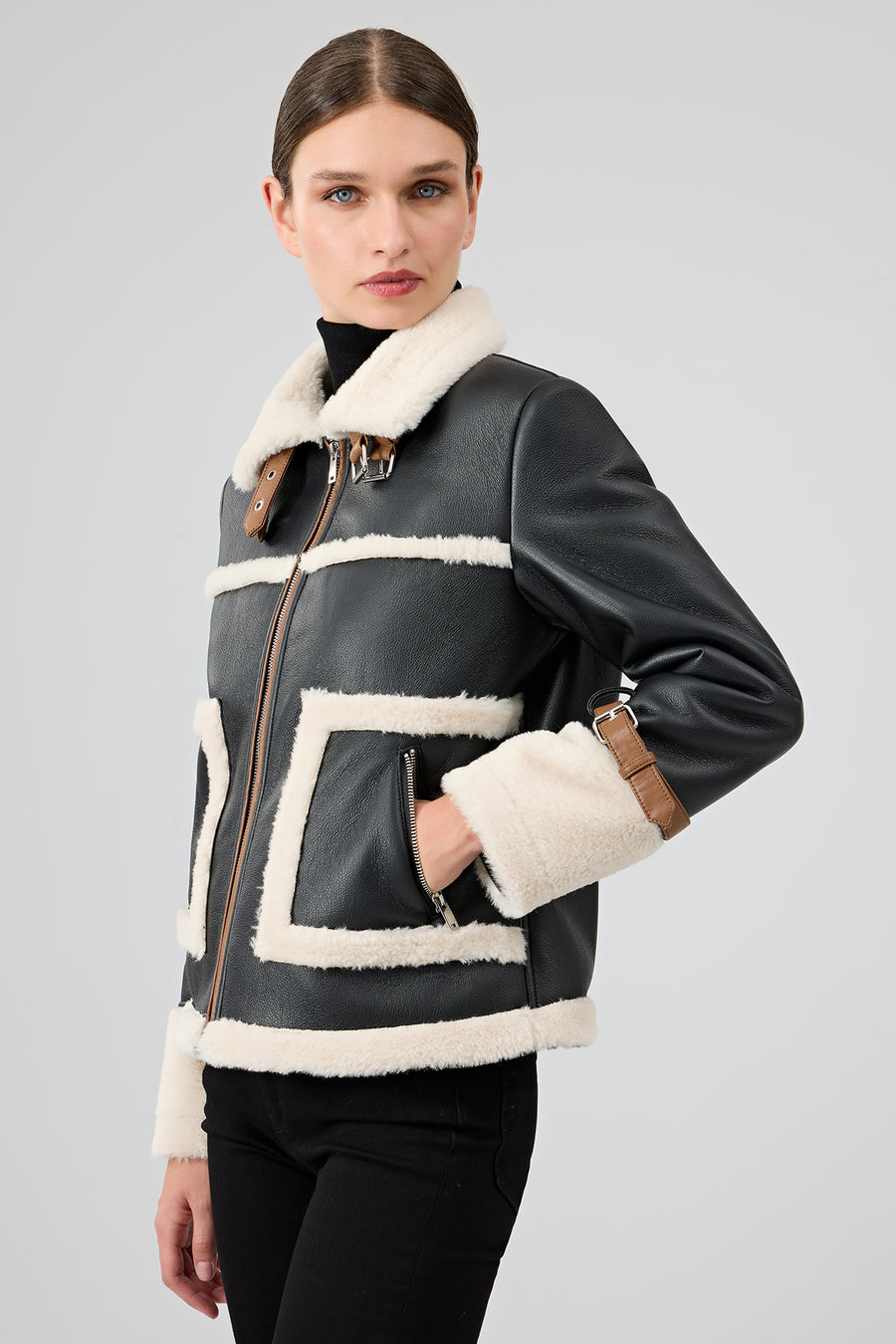 Megeve Women's Black Short Teddy Coat