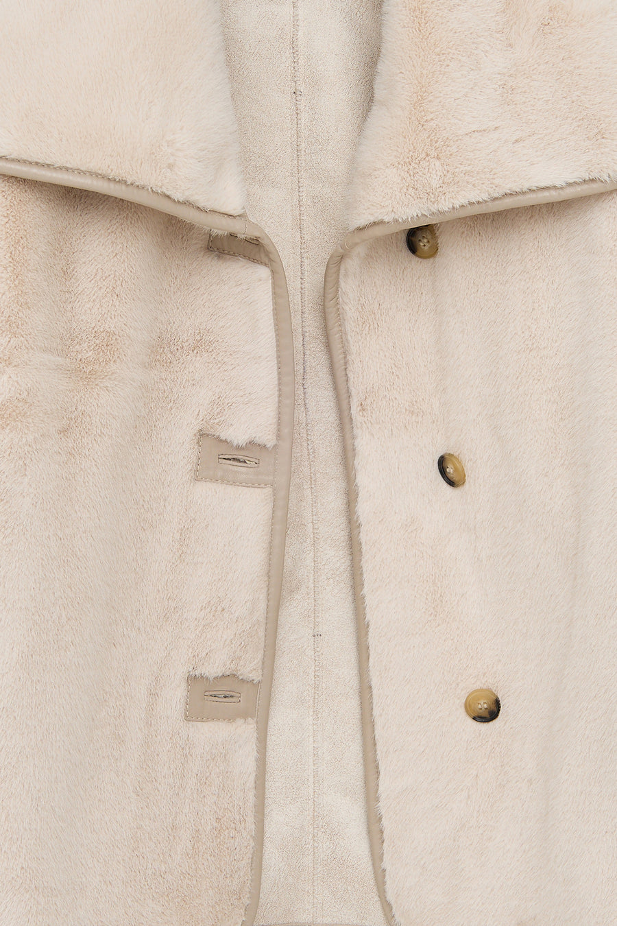 Malmö Women's Beige Round Neck Oversize Teddy Leather Jacket