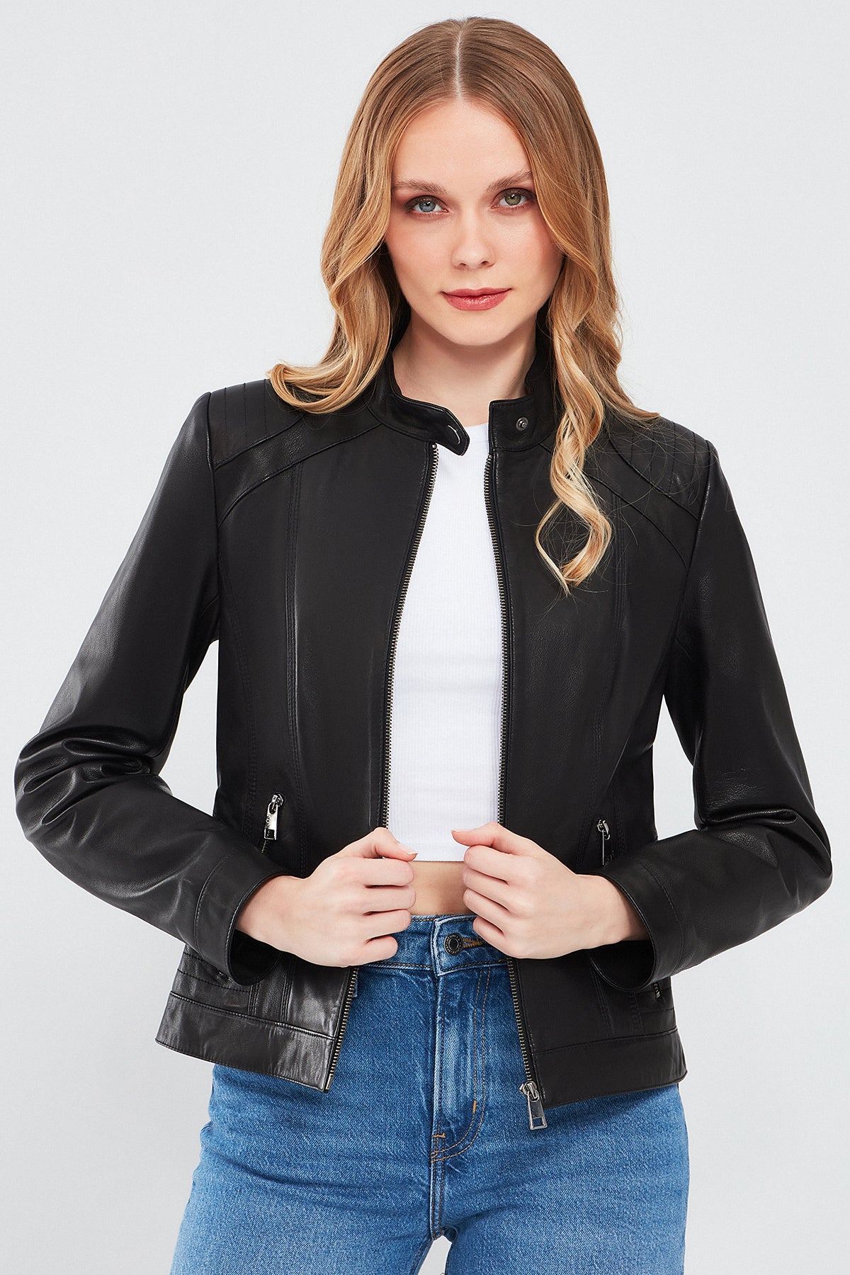 July Women's Black Regular Short Leather Jacket 24SGD5164VE | Derimod