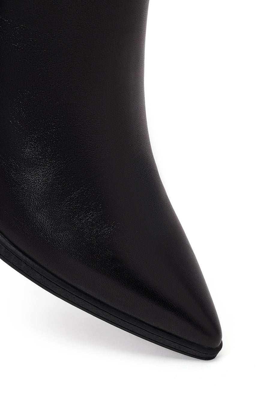 Woman Black Zip Closure Braided Thin-Heeled Leather Boots
