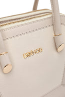 Woman Cream Long-Strap Classic Shoulder Bag | Derimod