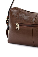 Kadın Kahverengi Uzun Askılı Charmlı Omuz Çantası | Derimod