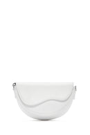 Woman White Chain-Detail Shoulder Bag | Derimod