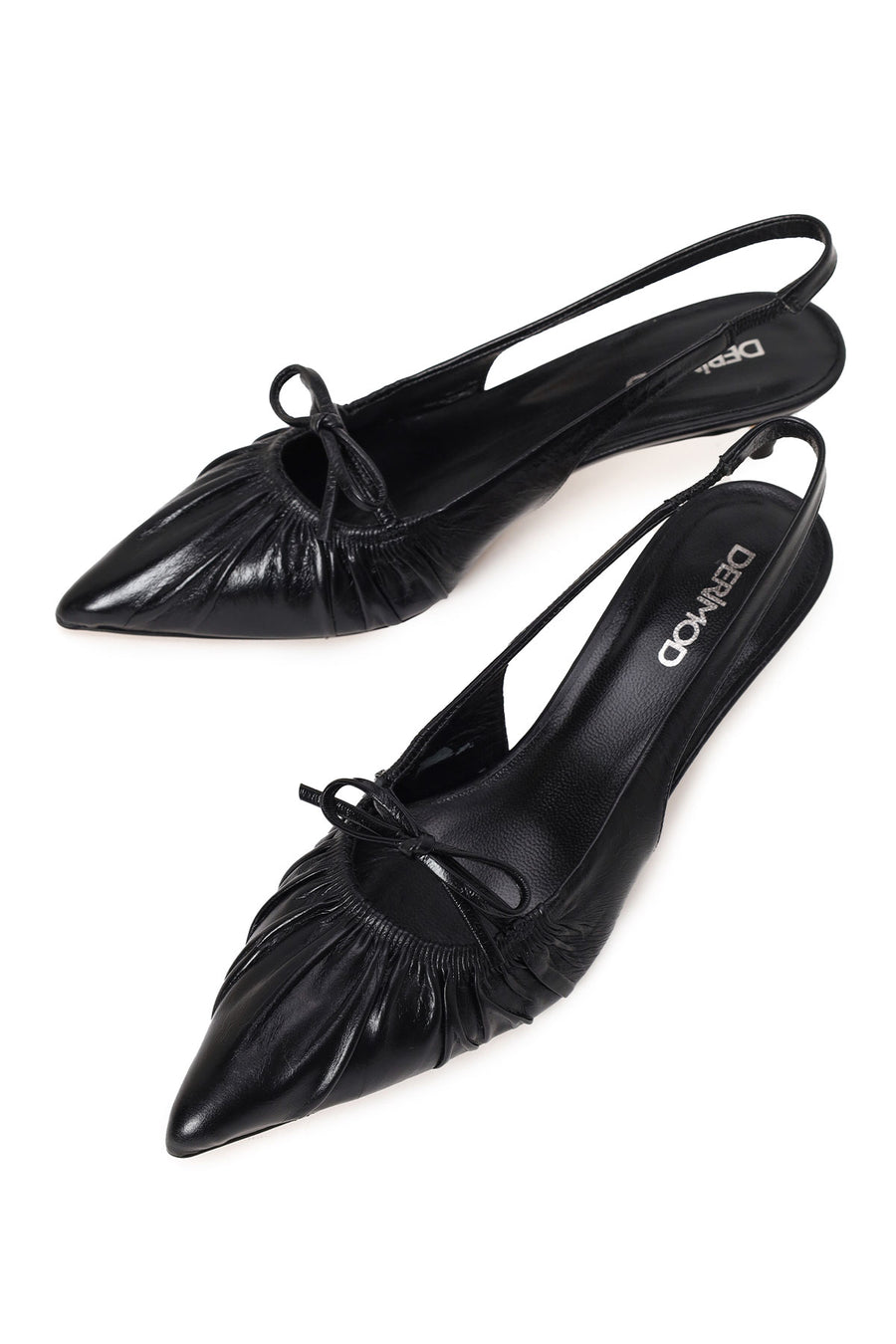 Woman Black Open-Back Low-Heeled Leather Shoes