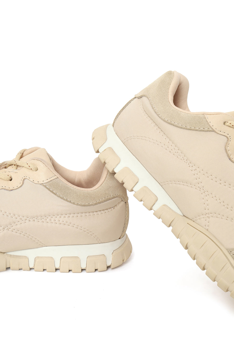 Woman Beige Lace-Up Leather Sneakers