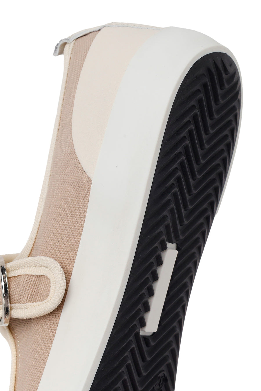 Woman Beige Strappy Leather Ballet Flat