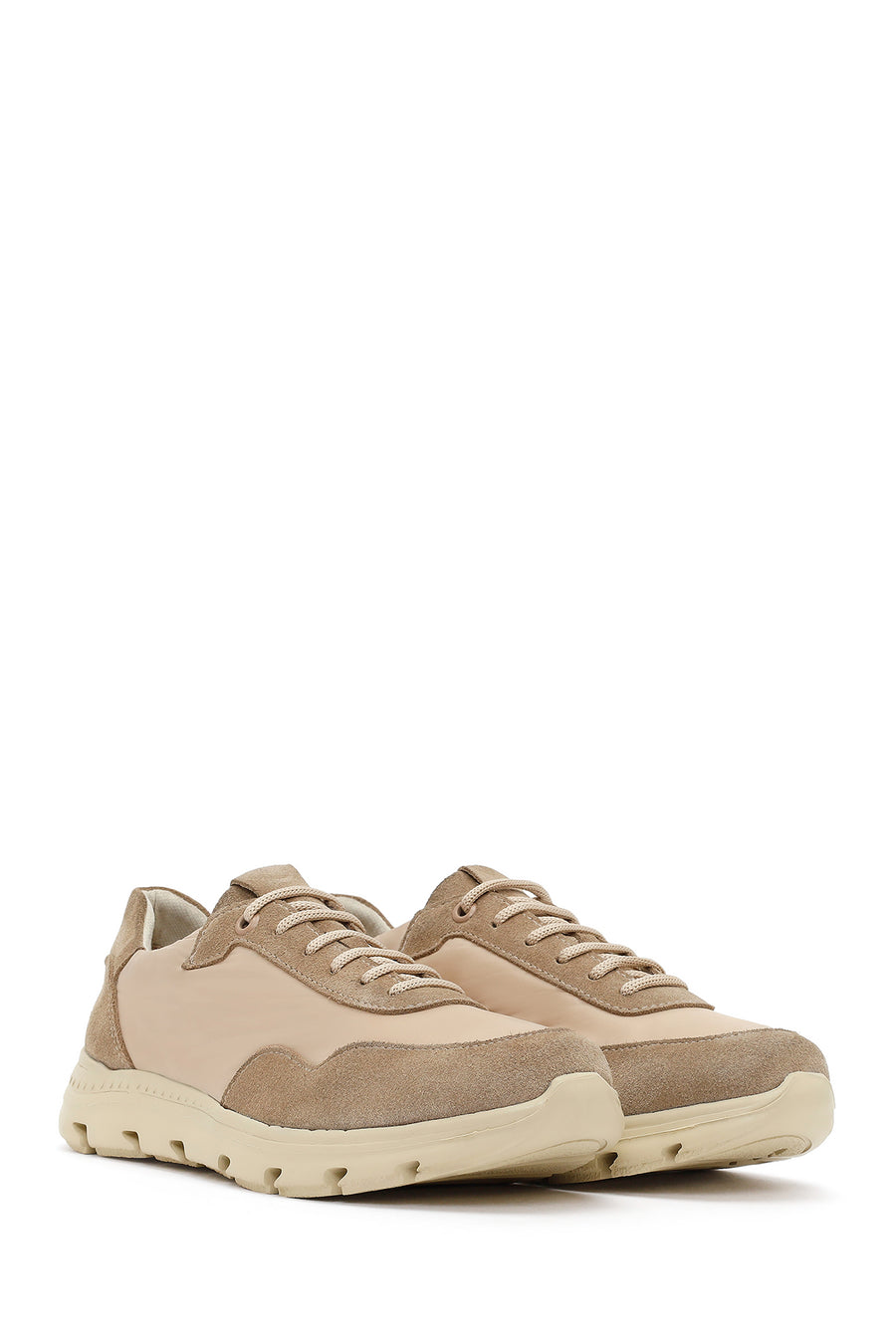 Kadın Bej Bağcıklı Deri Sneaker