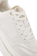Kadın Beyaz Bağcıklı Kalın Tabanlı Sneaker | Derimod