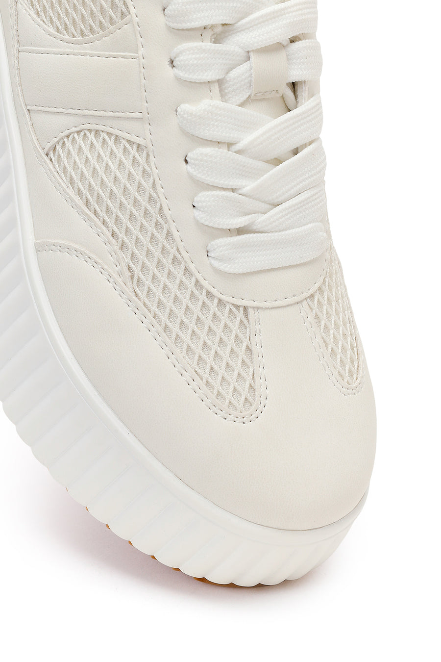 Woman White Lace-Up Chunky-Soled Sneakers