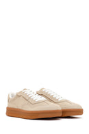 Kadın Bej Bağcıklı Kalın Tabanlı Süet Deri Sneaker | Derimod