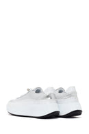 Kadın Beyaz Bağcıklı Kalın Tabanlı Deri Sneaker | Derimod