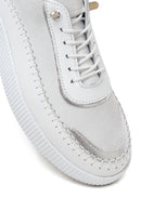 Kadın Beyaz Bağcıklı Kalın Tabanlı Deri Sneaker | Derimod