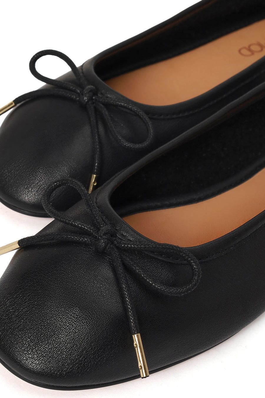 Woman Black Leather Ballerine Shoes