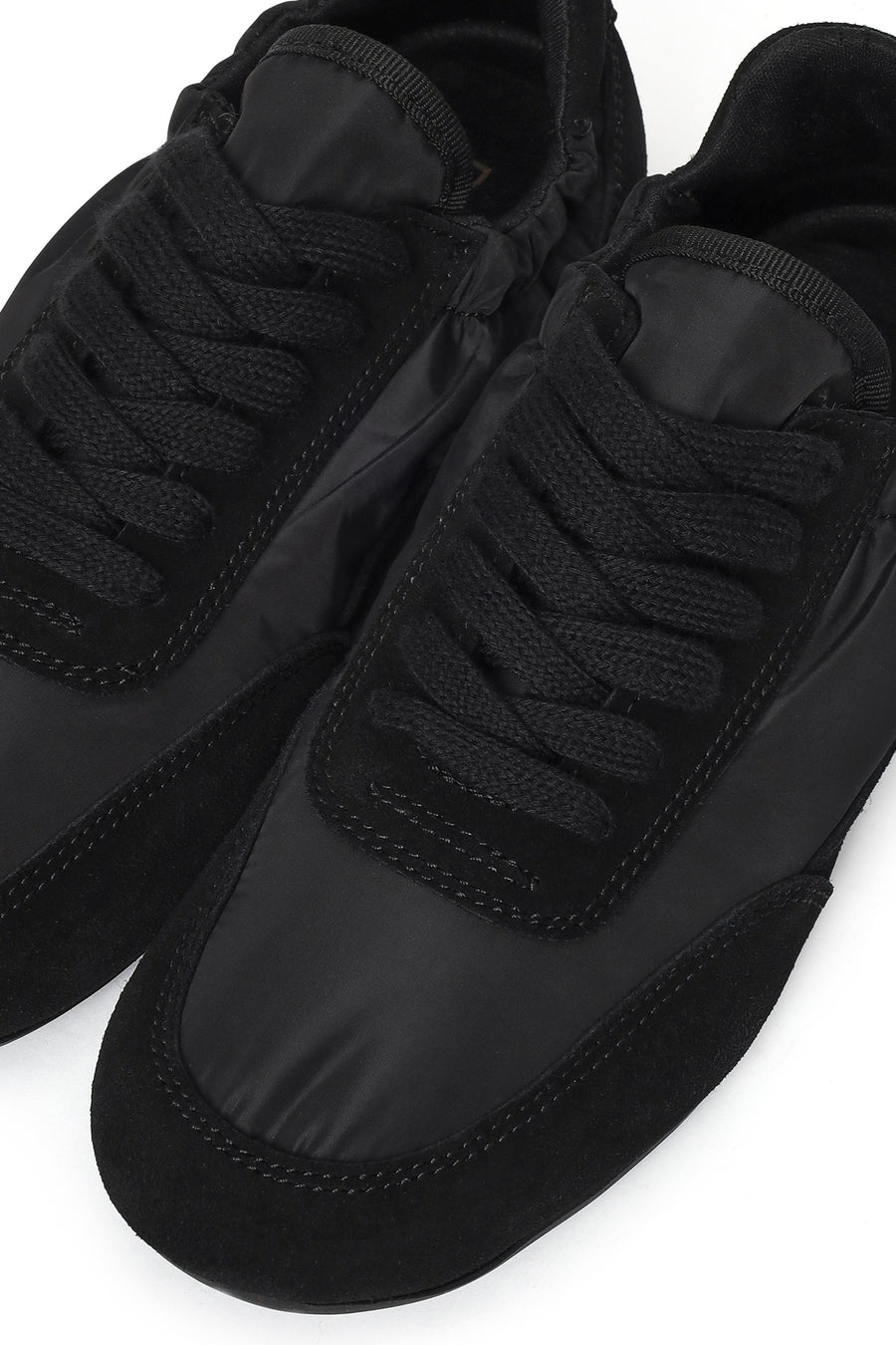 Women's Black Lace-Up Leather Sneaker