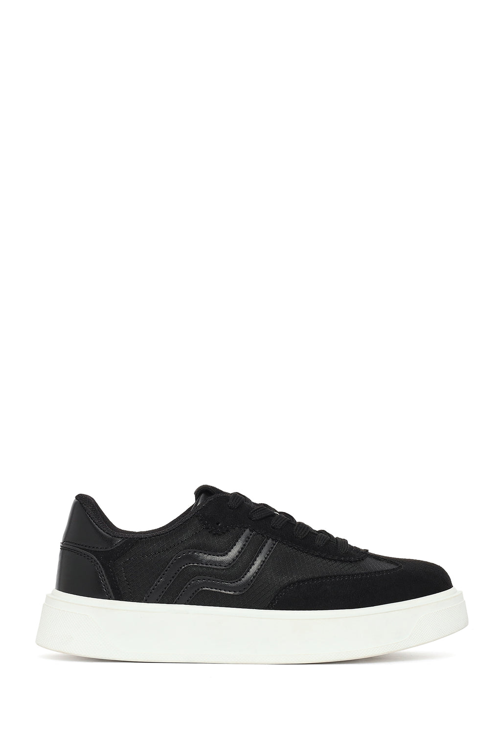 Kadın Siyah Kalın Tabanlı Bağcıklı Sneaker
