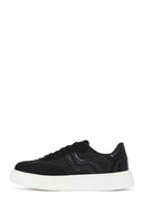 Kadın Siyah Kalın Tabanlı Bağcıklı Sneaker | Derimod