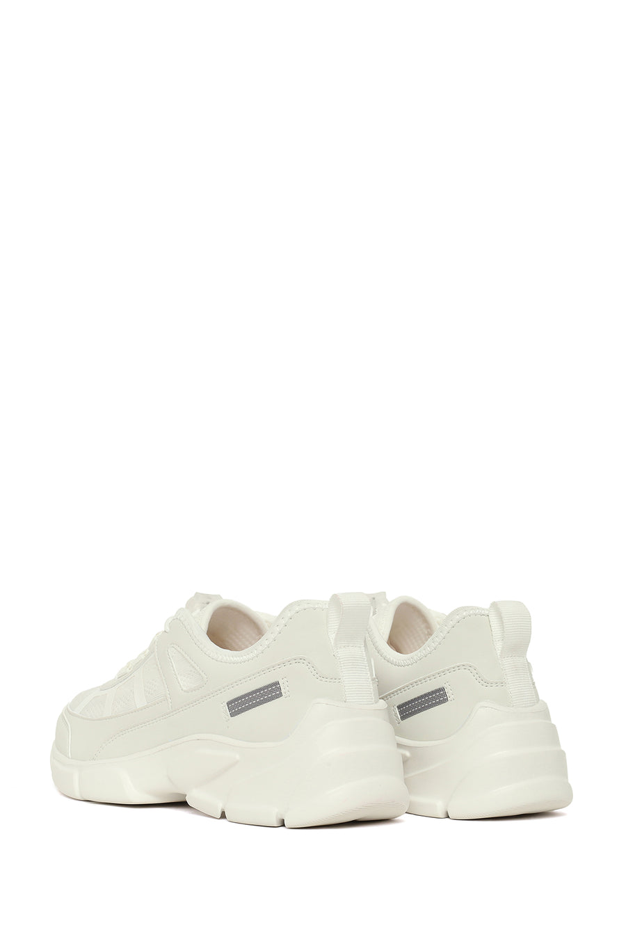 Woman White Lace-Up Chunky Platform Sneakers