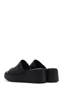 Kadın Siyah Kalın Tabanlı Baskılı Deri Konfor Terlik | Derimod