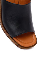 Woman Black Chunky-Heeled Leather Slippers | Derimod