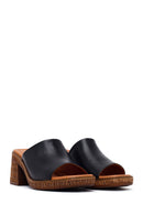 Woman Black Chunky-Heeled Leather Slippers | Derimod