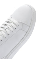 Erkek Beyaz Bağcıklı Kalın Tabanlı Deri Sneaker | Derimod