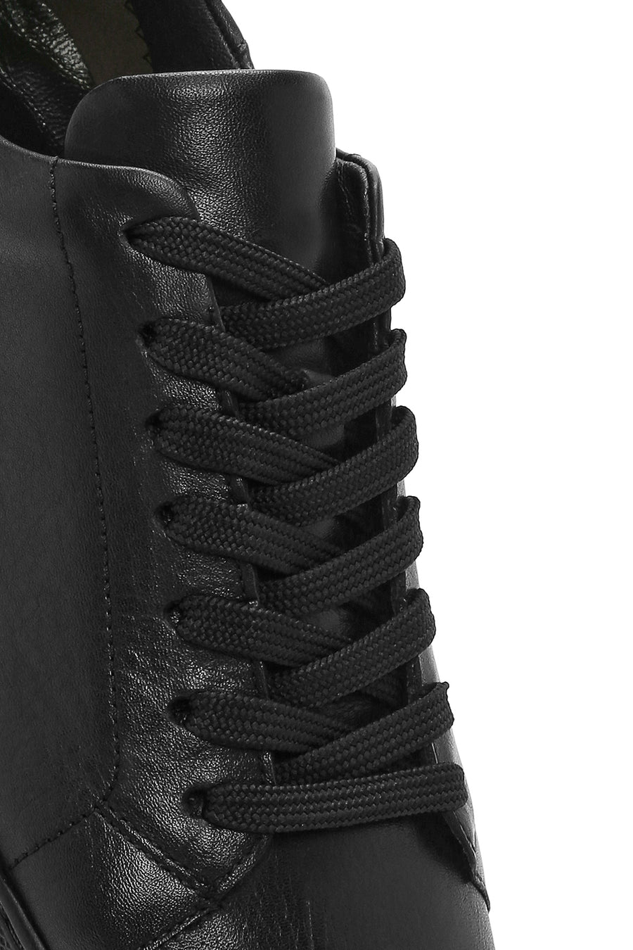 Erkek Siyah Bağcıklı Deri Sneaker