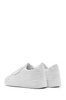 Erkek Beyaz Bağcıklı Kalın Tabanlı Deri Sneaker | Derimod