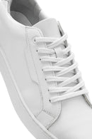 Erkek Beyaz Bağcıklı Kalın Tabanlı Deri Sneaker | Derimod