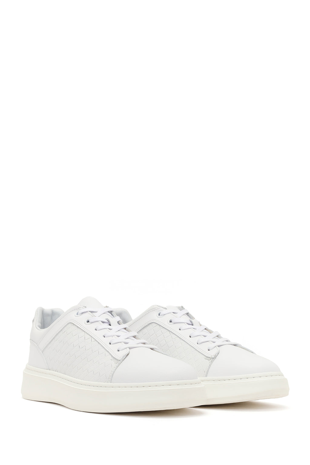 Erkek Beyaz Bağcıklı Kalın Tabanlı Deri Sneaker
