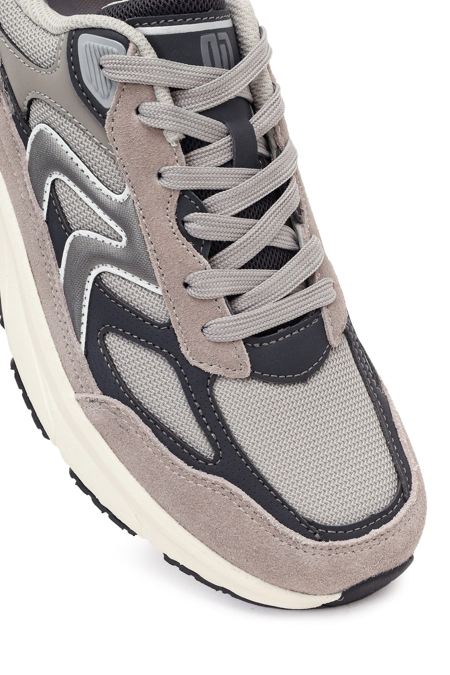 Male Gray Thick-Soled Lace-Up Leather Sneakers