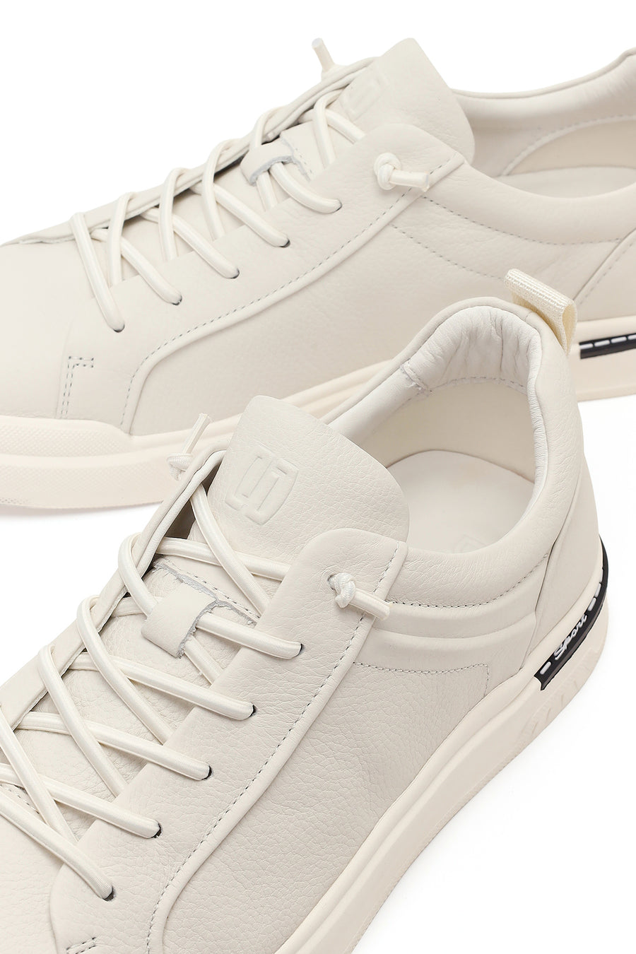 Men's White Lace-up Leather Sneaker