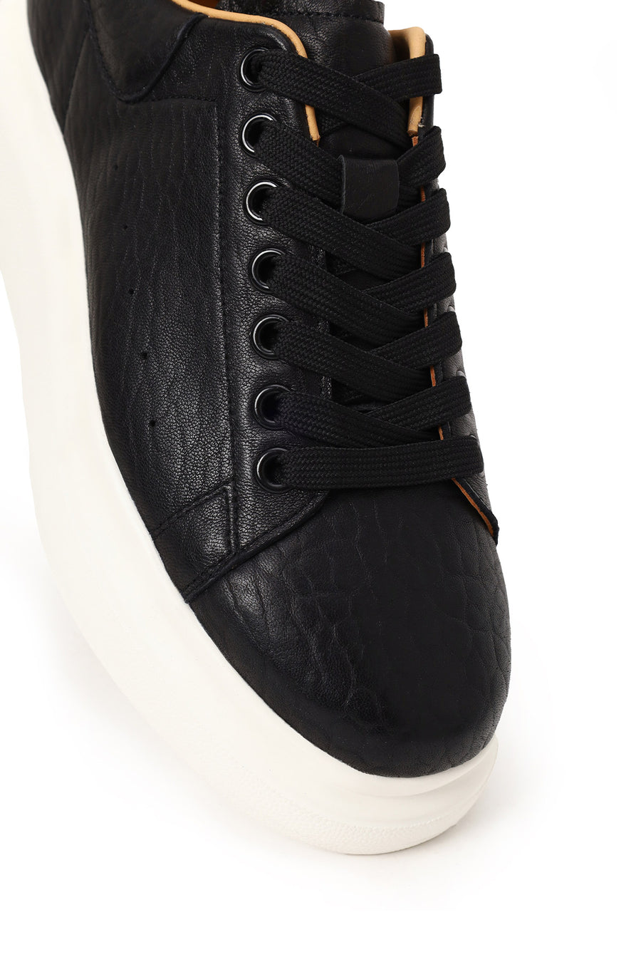 Male Black Lace-Up Thick-Soled Patterned Leather Sneakers