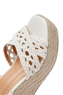 Kadın Beyaz Bilekten Tokalı Örgülü Dolgu Topuklu Espadril Sandalet | Derimod