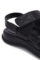 Kadın Siyah Bantlı Kalın Tabanlı Comfort Sandalet | Derimod