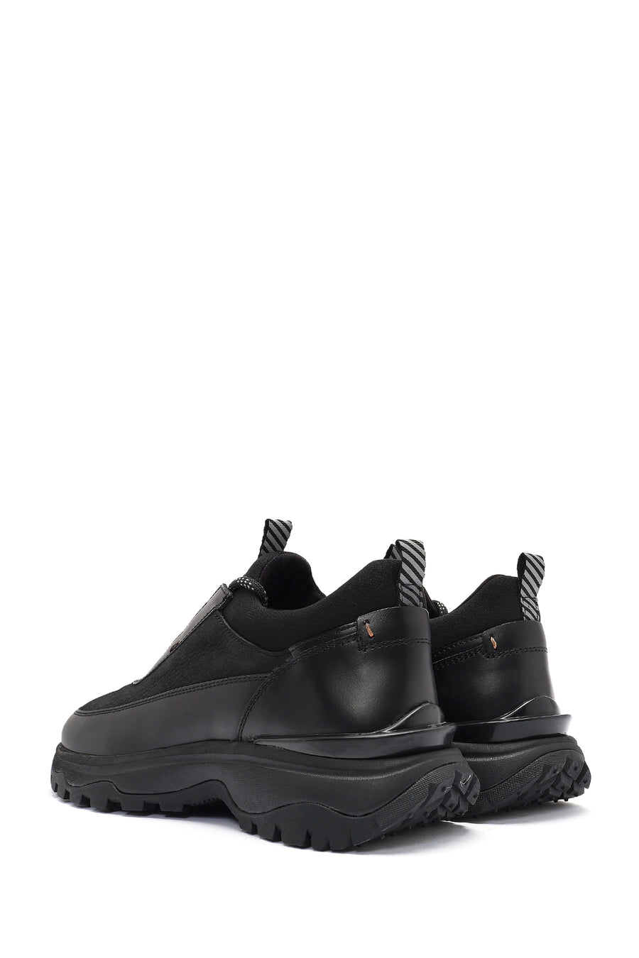 Erkek Siyah Bağcıklı Nubuk Deri Sneaker