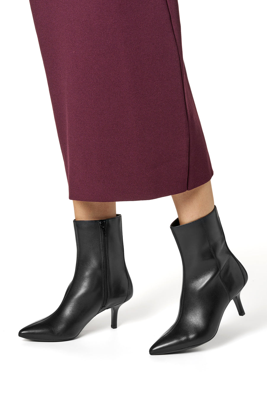 Geox Women Black D Kleopy B - Nappa Sheep Lea Zippered Thin Heeled Leather Boot
