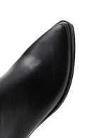 Women's Black Zippered Low Heel Leather Boots | Derimod