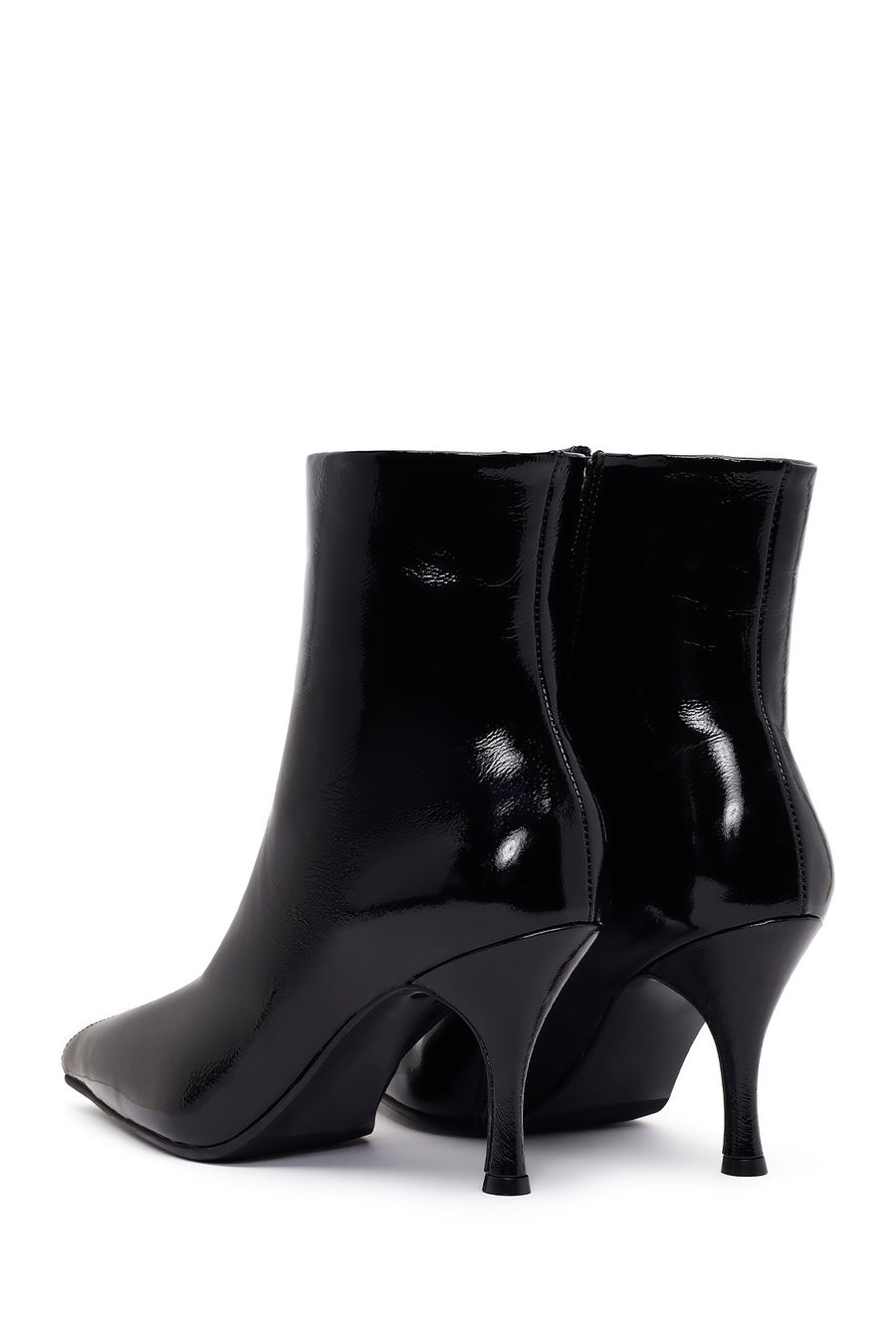 Woman Black Zip Closure Stiletto-Heel Patent Leather Leather Boots