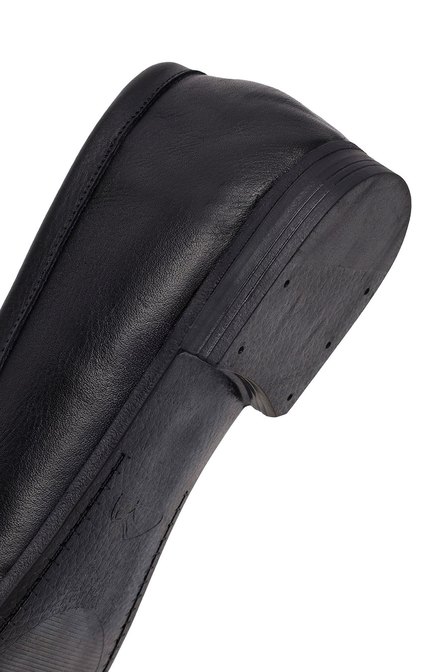Kadın Siyah Tokalı Deri Klasik Loafer