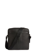 Geox Men's Black U Arnoux Crossbody Bag | Derimod